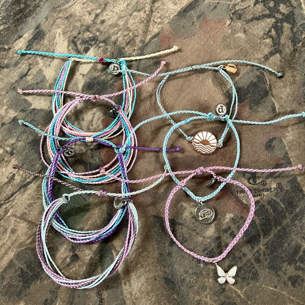 Set of 7 Pura Vida Bracelets